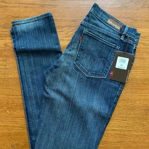 LEVI'S CAPITAL E PREMIUM JEANS- "SKIMMER"